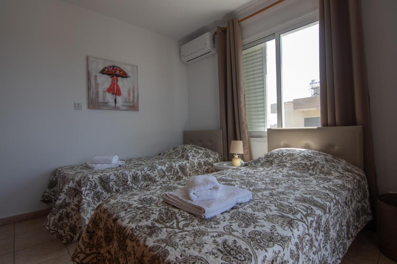 Amelia Two Bedroom Apartment - 202 Paphos Exterior foto